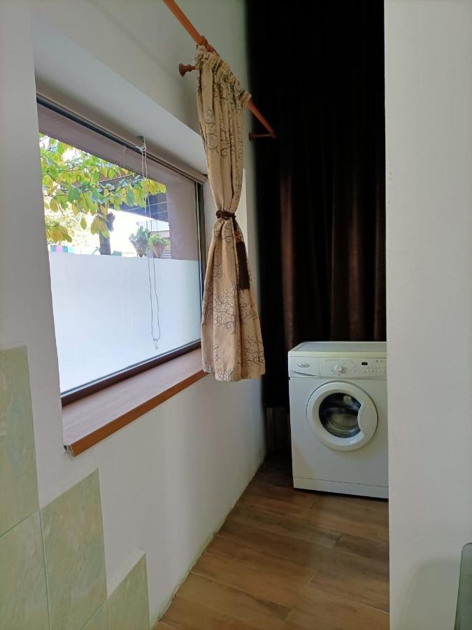 Luta Studio บูคาเรสต์ ภายนอก รูปภาพ
